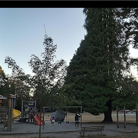 Comfortable Guest Home Near Downtown Vancouver & Sights & Stores מראה חיצוני תמונה